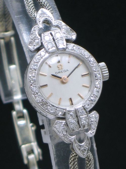 fig 4. VERY PRETTY OMEGA PLATINUM AND DIAMOND LADIES COCKTAIL WATCH