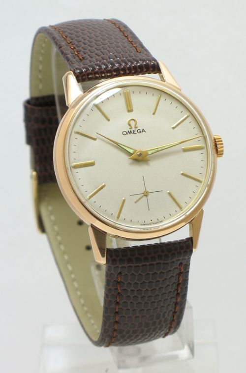 Solid 18ct Rose Gold Omega Calibre 267 Mens Watch C1960