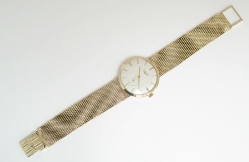 fig 5. SUPERB SOLID 9CT GOLD LONGINES CALIBRE 19.4 VINTAGE MENS WATCH WITH ORIGINAL BOX C1960