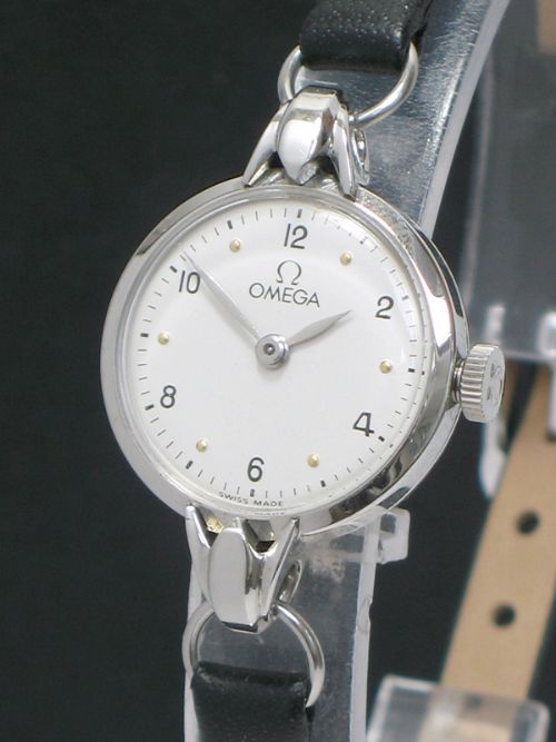 fig 1. LOVELY OMEGA LADIES VINTAGE COCKTAIL WATCH C1950
