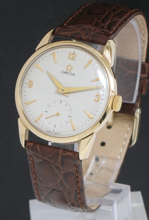 fig 1. SOLID 9CT GOLD OMEGA CALIBRE 267 MENS VINTAGE WATCH C1956