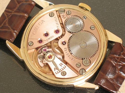 fig 4. SOLID 9CT GOLD OMEGA CALIBRE 267 MENS VINTAGE WATCH C1956
