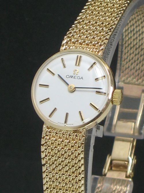 fig 1. BEAUTIFUL SOLID 9CT GOLD LADIES OMEGA VINTAGE COCKTAIL WATCH