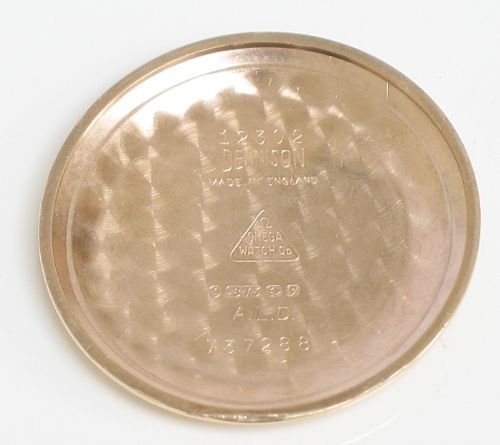 fig 4. SOLID 9CT GOLD OMEGA CALIBRE 420 MENS VINTAGE WATCH C1956
