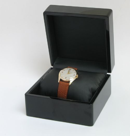 fig 6. SOLID 9CT GOLD OMEGA CALIBRE 420 MENS VINTAGE WATCH C1956