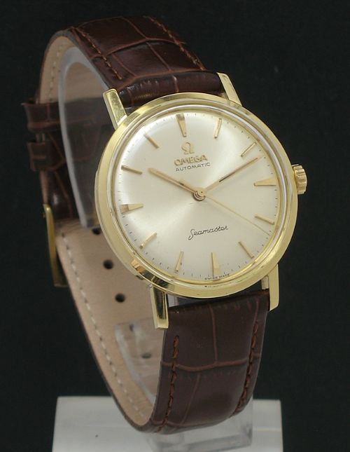 fig 3. SUPERB ORIGINAL SOLID 18CT GOLD OMEGA SEAMASTER CALIBRE 552 MENS VINTAGE WATCH C1960