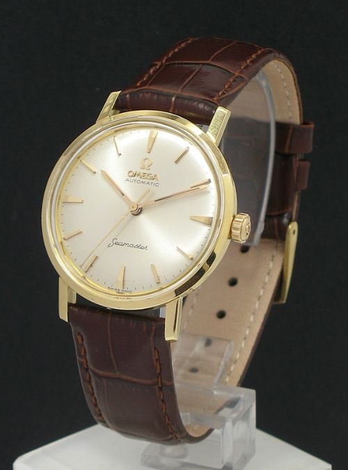 Superb Original Solid 18ct Gold Omega Seamaster Calibre  552 Mens Vintage Watch C1960