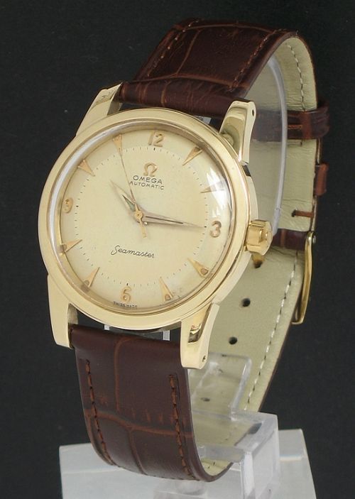 fig 1. COMPLETELY ORIGINAL SOLID 14CT GOLD OMEGA SEAMASTER AUTOMATIC BUMPER REF OJ2520 MENS VINTAGE WATCH C1952