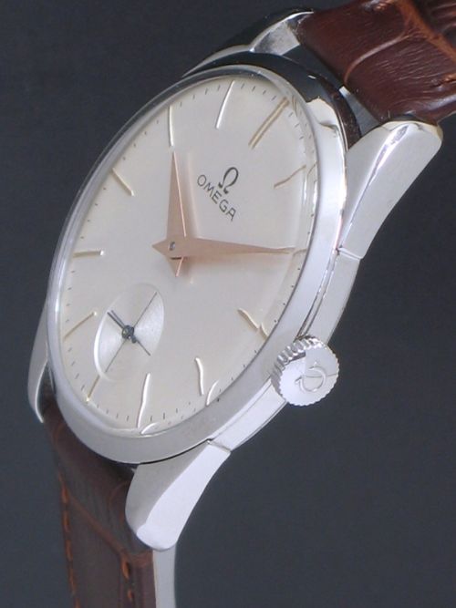 fig 2. MINT CONDITION OMEGA CALIBRE 267 MENS VINTAGE WATCH C1956