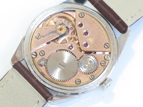 fig 4. MINT CONDITION OMEGA CALIBRE 267 MENS VINTAGE WATCH C1956