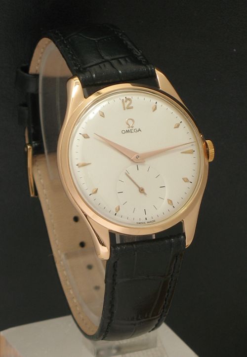 fig 1. RARE SOLID 18CT ROSE GOLD OMEGA TRESOR CAL 265 Ref 2620 OVERSIZE MENS WATCH C1949