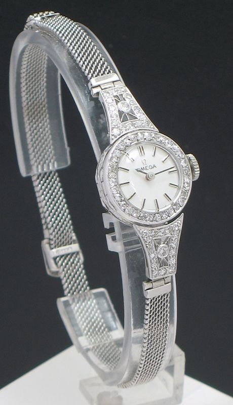 fig 4. BEAUTIFUL OMEGA PLATINUM AND DIAMOND LADIES COCKTAIL WATCH C1950