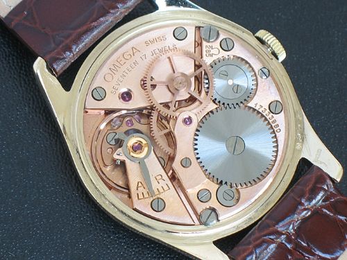 fig 7. SUPERB COMPLETELY ORIGINAL SOLID 9CT GOLD OMEGA CALIBRE 285 MENS VINTAGE WATCH C1959