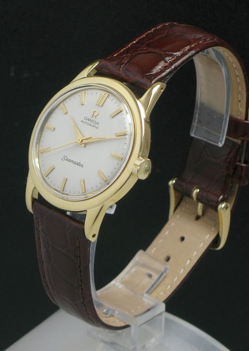 fig 3. STUNNING SOLID 18CT GOLD OMEGA SEAMASTER AUTOMATIC BUMPER MENS VINTAGE WATCH C1954