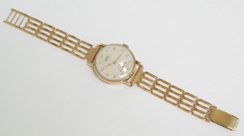 fig 5. ORIGNAL SOLID 9CT GOLD VERTEX REVUE MENS WATCH AND BRACELET C1959
