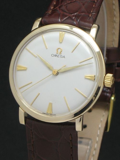Wonderful Solid 9ct Gold Omega Calibre 520 Mens Vintage Watch C1959