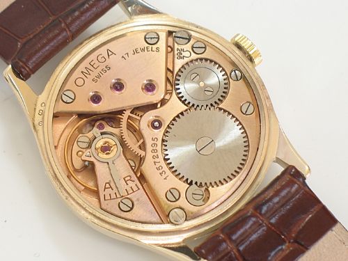fig 4. WONDERFUL SOLID 9CT GOLD OMEGA CALIBRE 266 MENS VINTAGE WATCH C1953