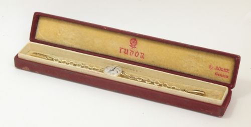 fig 7. BEAUTIFUL SOLID 9CT GOLD ROLEX TUDOR ROYAL LADIES COCKTAIL WATCH C1953-54