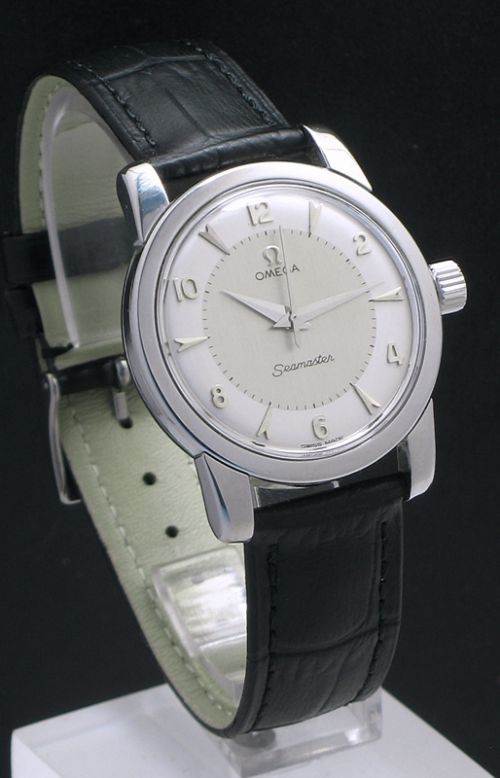Wonderful Omega Seamaster Calibre 420 Two Tone Dial Mens Watch C1952