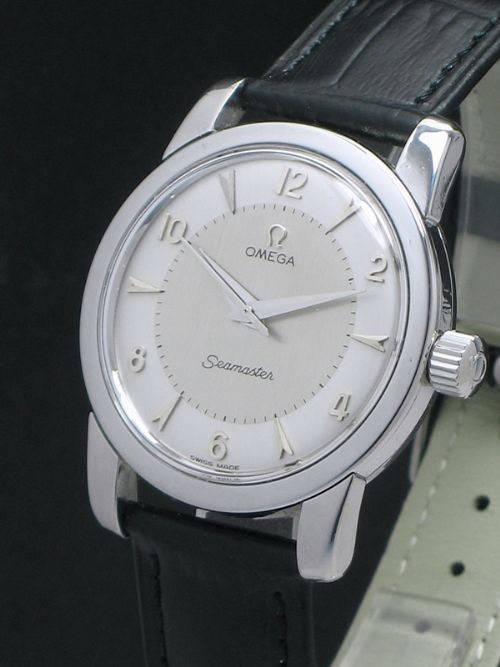 fig 1. WONDERFUL OMEGA SEAMASTER CALIBRE 420 TWO TONE DIAL MENS WATCH C1952