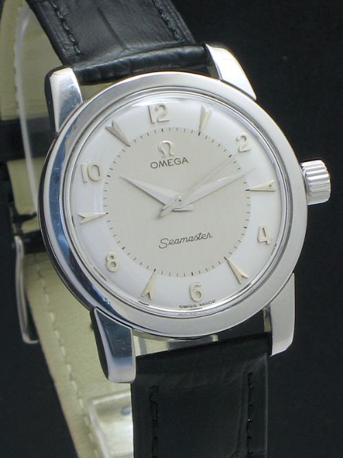 fig 3. WONDERFUL OMEGA SEAMASTER CALIBRE 420 TWO TONE DIAL MENS WATCH C1952