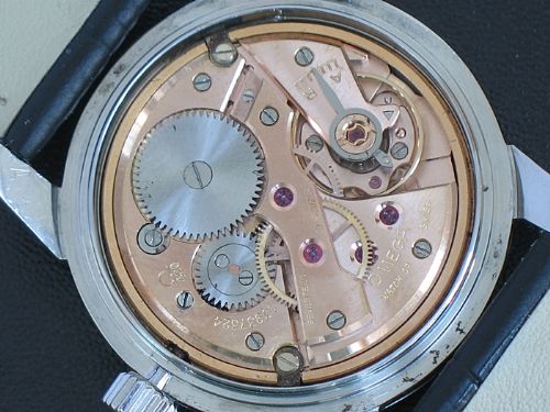 fig 5. WONDERFUL OMEGA SEAMASTER CALIBRE 420 TWO TONE DIAL MENS WATCH C1952