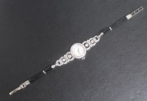 fig 5. ABSOLUTELY EXQUISITE ORIGINAL VERTEX PLATINUM AND 2.5CTS DIAMOND ART DECO LADIES COCKTAIL WATCH C1955