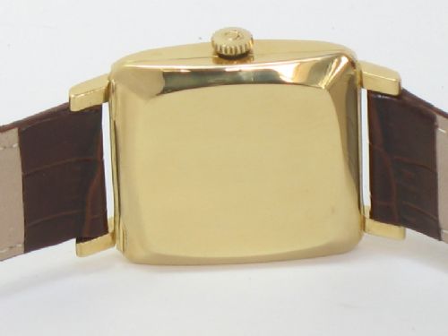 fig 4. EXCEEDINGLY RARE SOLID 18CT GOLD OMEGA AUTOMATIC CALIBRE 471 MENS VINTAGE WATCH WITH BOX C1957