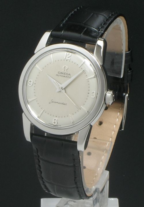 fig 2. WONDERFUL OMEGA SEAMASTER ART DECO CALIBRE 501 TWO TONE DIAL MENS WATCH C1955