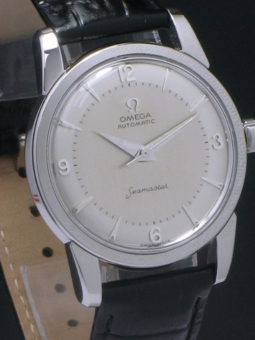 fig 3. WONDERFUL OMEGA SEAMASTER ART DECO CALIBRE 501 TWO TONE DIAL MENS WATCH C1955