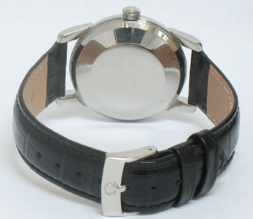 fig 5. WONDERFUL OMEGA SEAMASTER ART DECO CALIBRE 501 TWO TONE DIAL MENS WATCH C1955