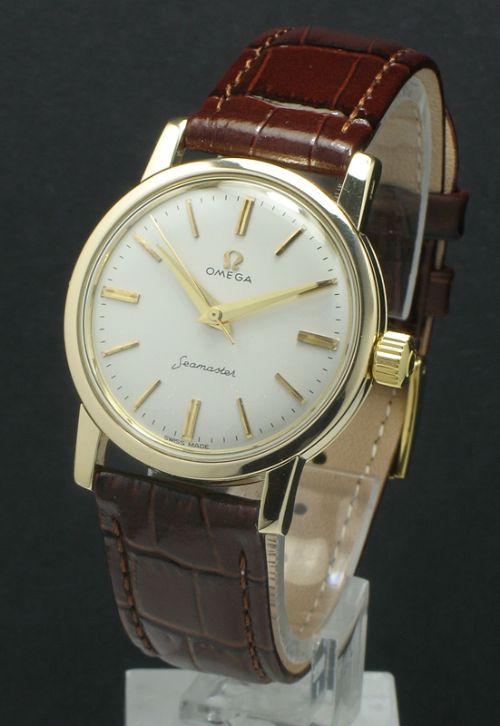 fig 2. SUPERB SOLID 9CT GOLD OMEGA SEAMASTER CALIBRE 520 MENS VINTAGE WATCH C1959