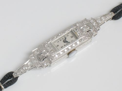 fig 6. BEAUTIFUL ART DECO PLATINUM AND DIAMOND LADIES COCKTAIL WATCH C1940