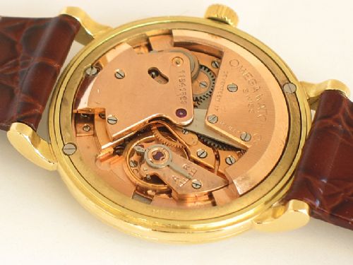 fig 5. WONDERFUL SOLID 18CT GOLD OMEGA AUTOMATIC BUMPER MENS VINTAGE WATC C1949