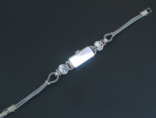 fig 5. BEAUTIFUL PLATINUM AND DIAMOND LADIES COCKTAIL WATCH C1930