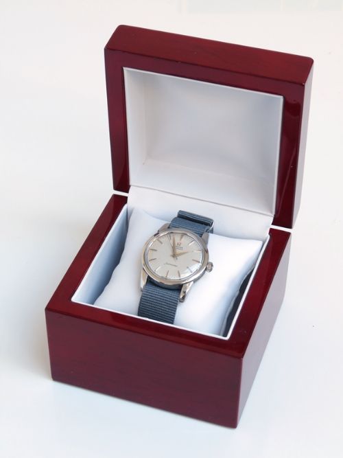 fig 7. OMEGA SEAMASTER AUTOMATIC CALIBRE 501 MENS VINTAGE WATCH C1957