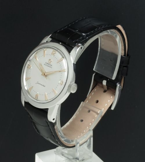 fig 1. EARLY OMEGA SEAMASTER AUTOMATIC CALIBRE 351 BUMPER MENS VINTAGE WATCH C1952