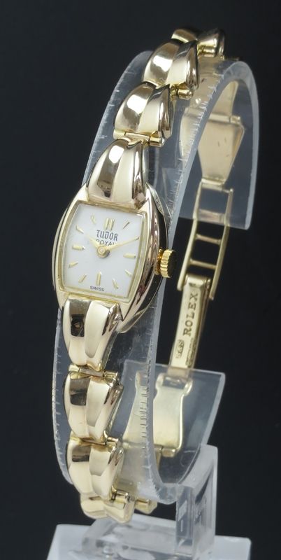 Lovely Solid 9ct Gold Rolex Tudor Ladies Cocktail Watch C1954-55