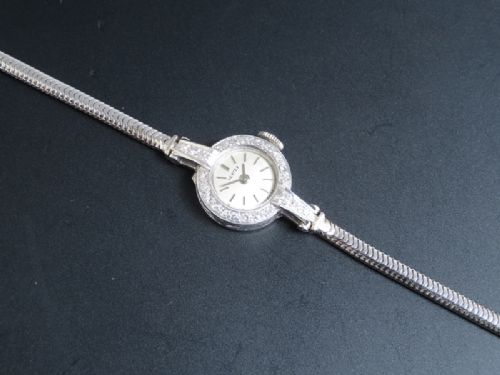 fig 1. BEAUTIFUL NEAR MINT ORIGINAL CONDITION PLATINUM AND DIAMOND VERTEX LADIES COCKTAIL WATCH C1950