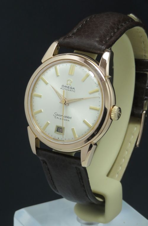 fig 4. RARE SOLID 18CT ROSE GOLD OMEGA SEAMASTER AUTOMATIC CALENDAR BUMPER MENS VINTAGE WATCH C1953