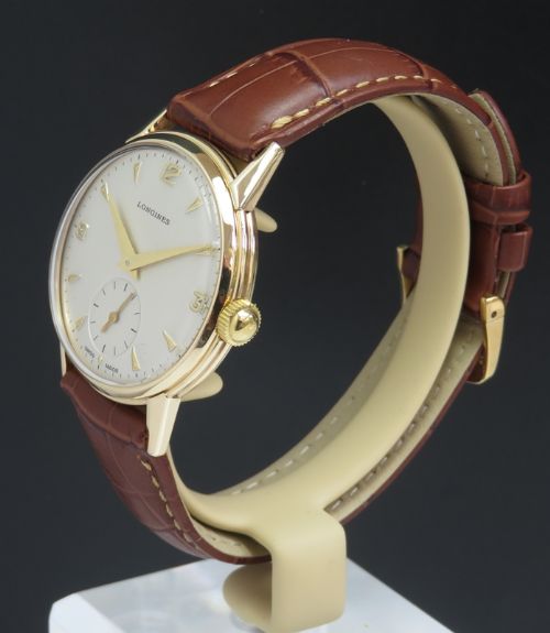 fig 1. WONDERFUL SOLID 9CT GOLD LONGINES 12.68Z MENS VINTAGE WATCH C1952