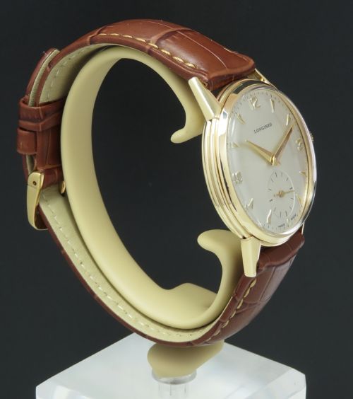 fig 3. WONDERFUL SOLID 9CT GOLD LONGINES 12.68Z MENS VINTAGE WATCH C1952