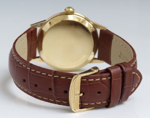 fig 4. WONDERFUL SOLID 9CT GOLD LONGINES 12.68Z MENS VINTAGE WATCH C1952