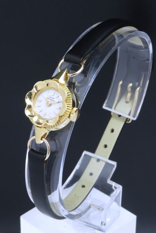 fig 1. VERY PRETTY SOLID 18CT GOLD GIRARD PERREGAUX LADIES COCKTAIL WATCH C1959