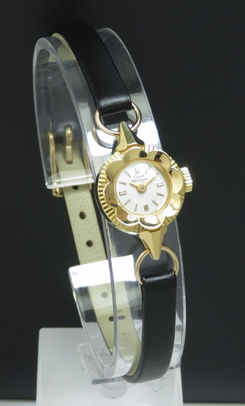 fig 2. VERY PRETTY SOLID 18CT GOLD GIRARD PERREGAUX LADIES COCKTAIL WATCH C1959