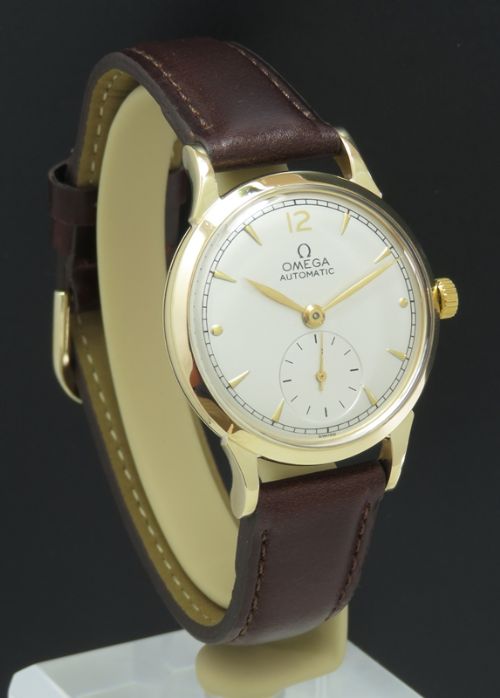 fig 2. SUPERB SOLID 9CT GOLD OMEGA AUTOMATIC BUMPER MENS VINTAGE WATCH C1948