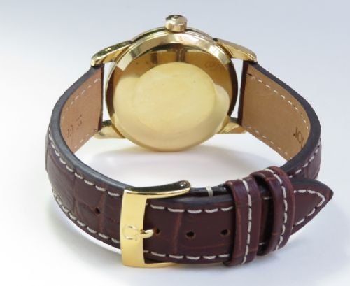 fig 4. SUPERB SOLID 18CT GOLD OMEGA SEAMASTER AUTOMATIC CAL 501 MENS VINTAGE WATCH C1957-58