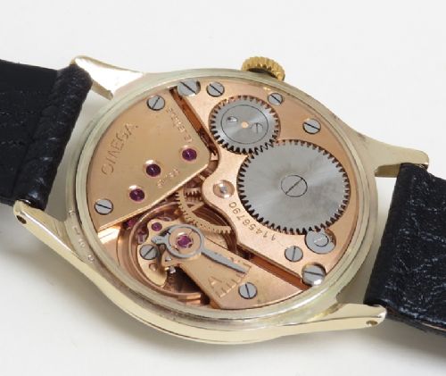 fig 5. STUNNING SOLID 9CT GOLD OMEGA CALIBRE 30T2 MENS VINTAGE WATCH C1948