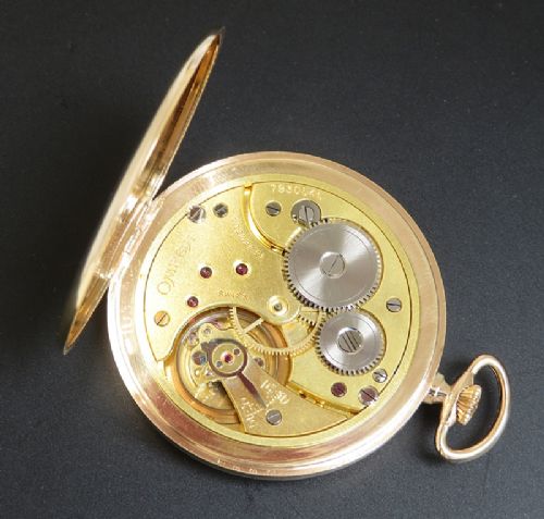 fig 2. SOLID 9CT GOLD OMEGA POCKET WATCH C1933-34 movement serial number 7930540, calibre 37.6L.15p.
