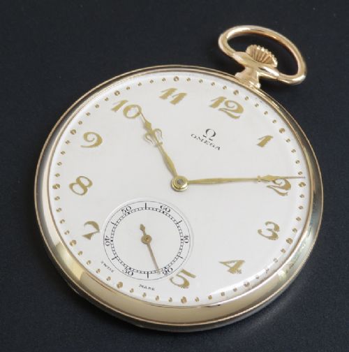 fig 3. SOLID 9CT GOLD OMEGA POCKET WATCH C1933-34 movement serial number 7930540, calibre 37.6L.15p.